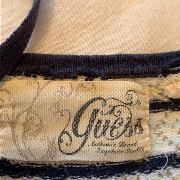 Guess top - Picture 4 of 6